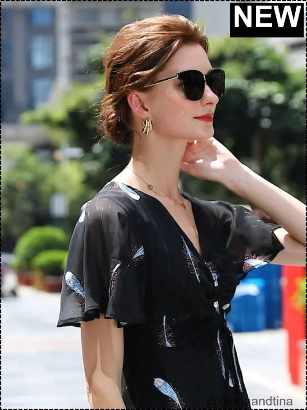 Oversized Square Sunglasses UV400 Metal Spring Hinge Unisex
